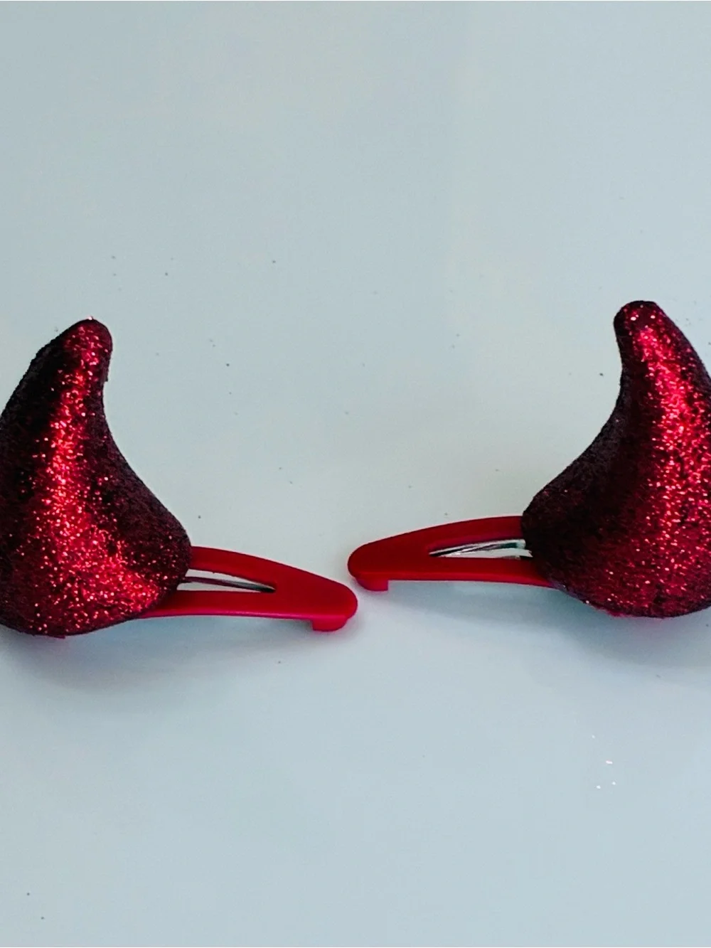 2 pc Pair Glitter Devil Horn Hair Clips Snap Barrettes Halloween